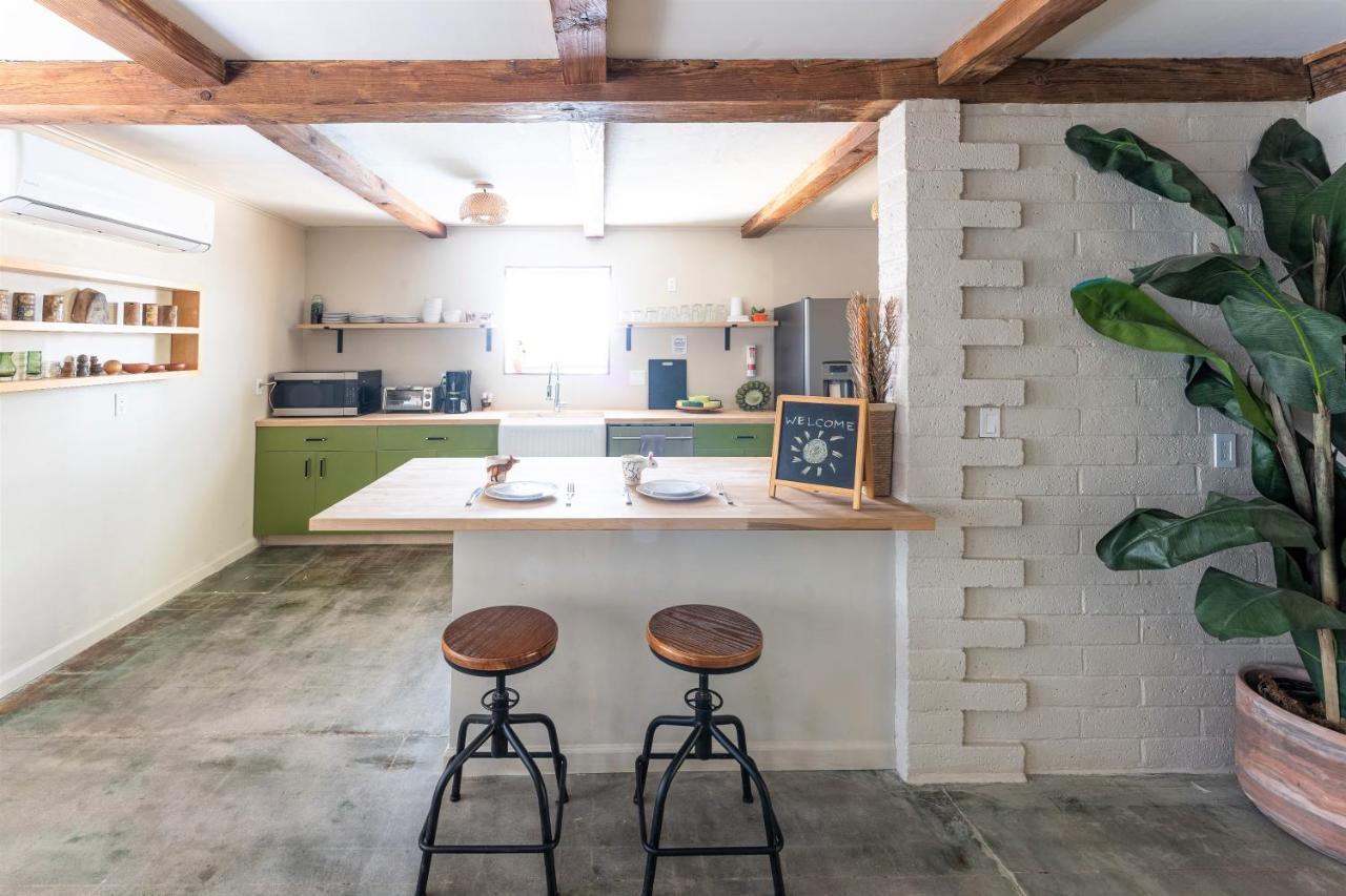 New Property! The Cactus Villas At Joshua Tree National Park - Pool, Hot Tub, Outdoor Shower, Fire Pit ทเวนตีไนน์พาล์มส์ ภายนอก รูปภาพ